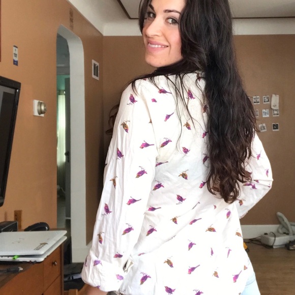 MERONA NWOT beige 💯 cotton cute bird button down - Picture 7 of 10